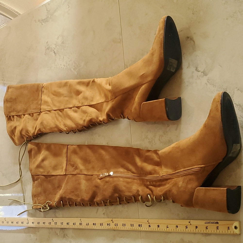 RESERVED/SOLD . Camel brown color faux suede boots 10